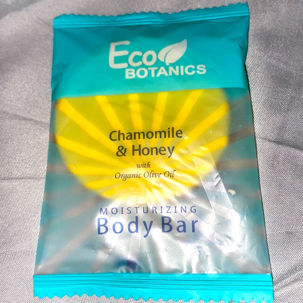 Moisturizing Chamomile & Honey Body Soap Bar